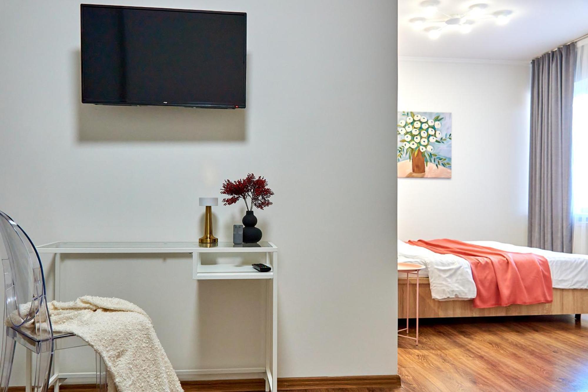 яскраві сучасні для молодих та активних Apartment *