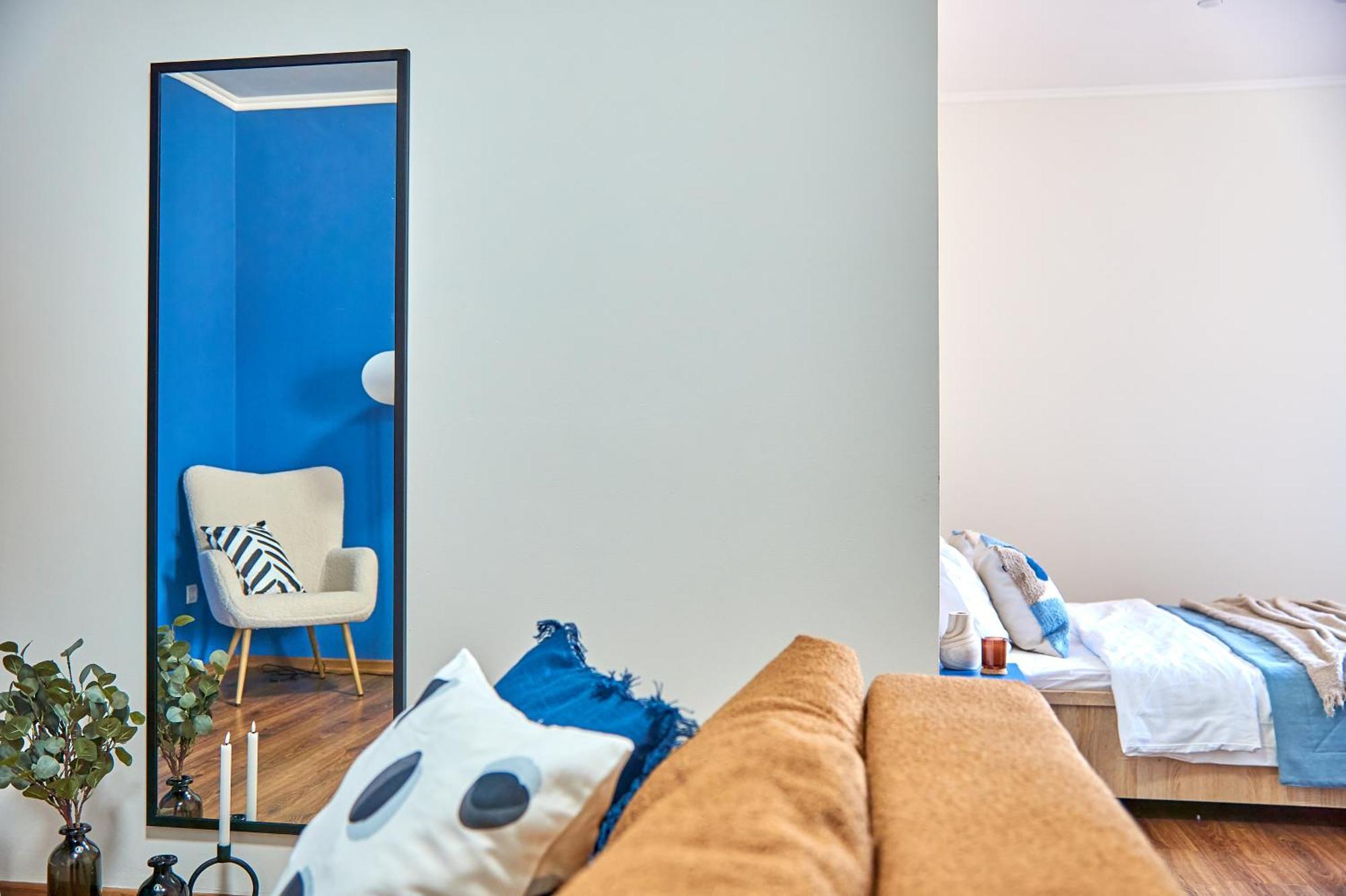 Apartment яскраві сучасні для молодих та активних Mukatschewo